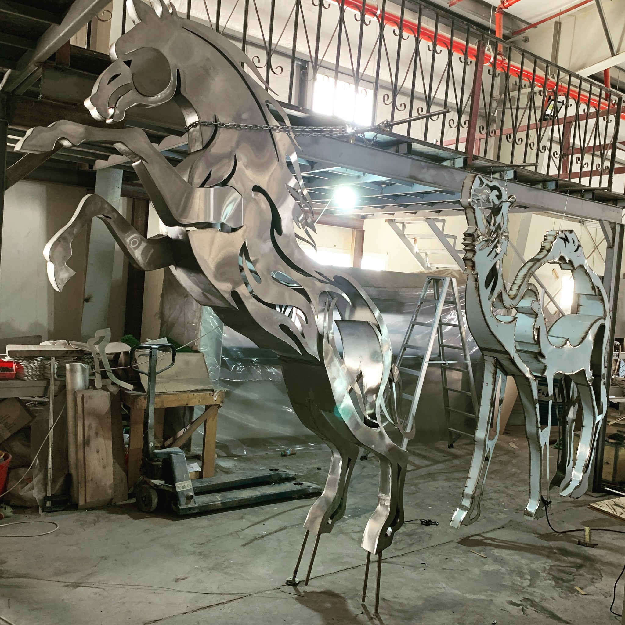 Steel Sculptures — Arabic Calligraphy & Horses